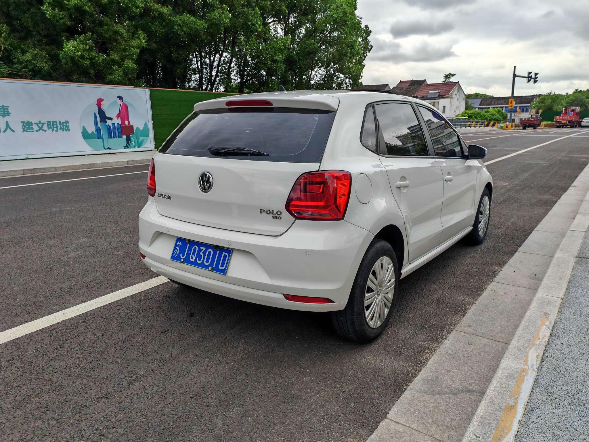 Volkswagen Polo 2018 thumb 4