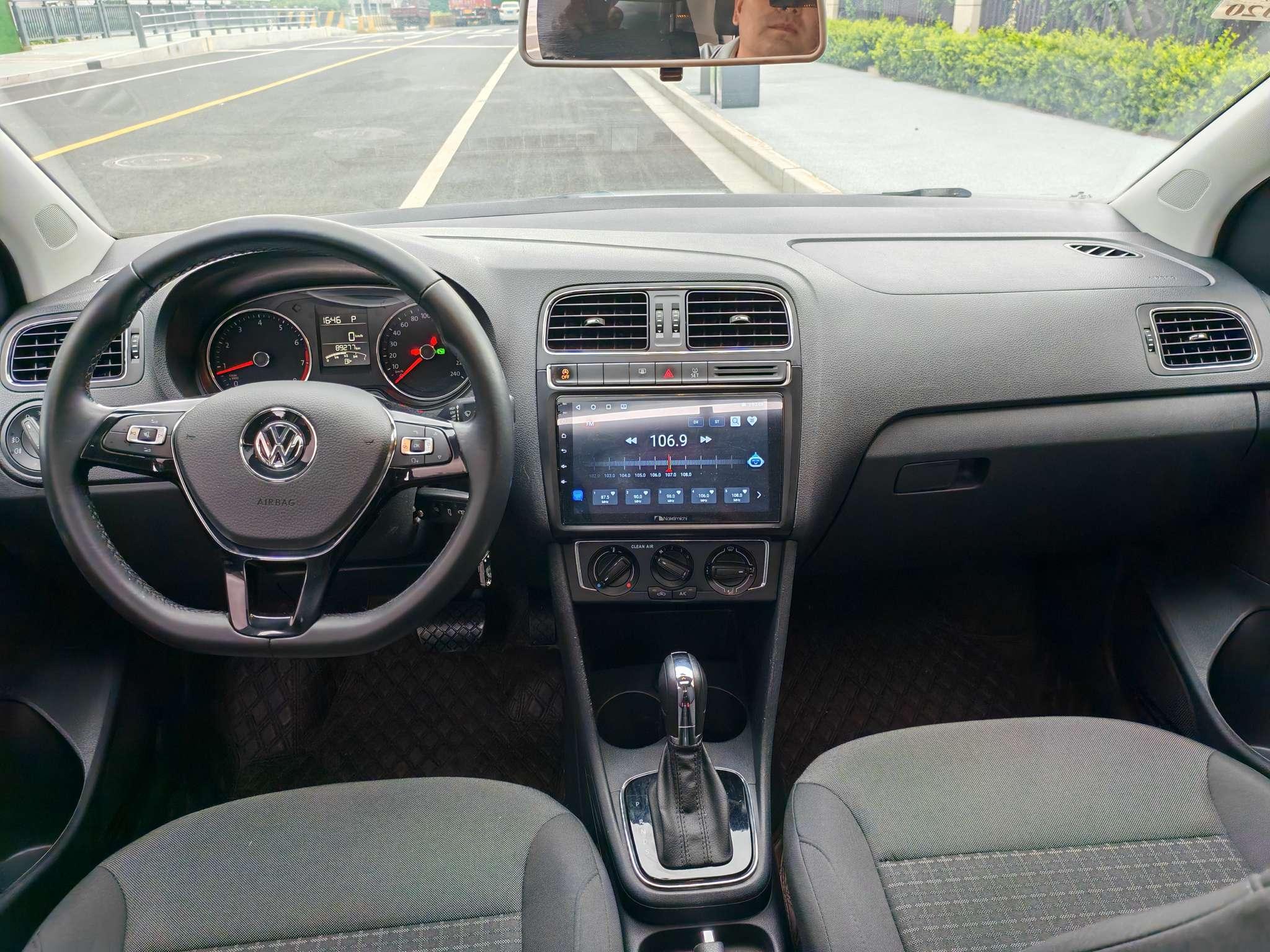 Volkswagen Polo 2018 thumb 6
