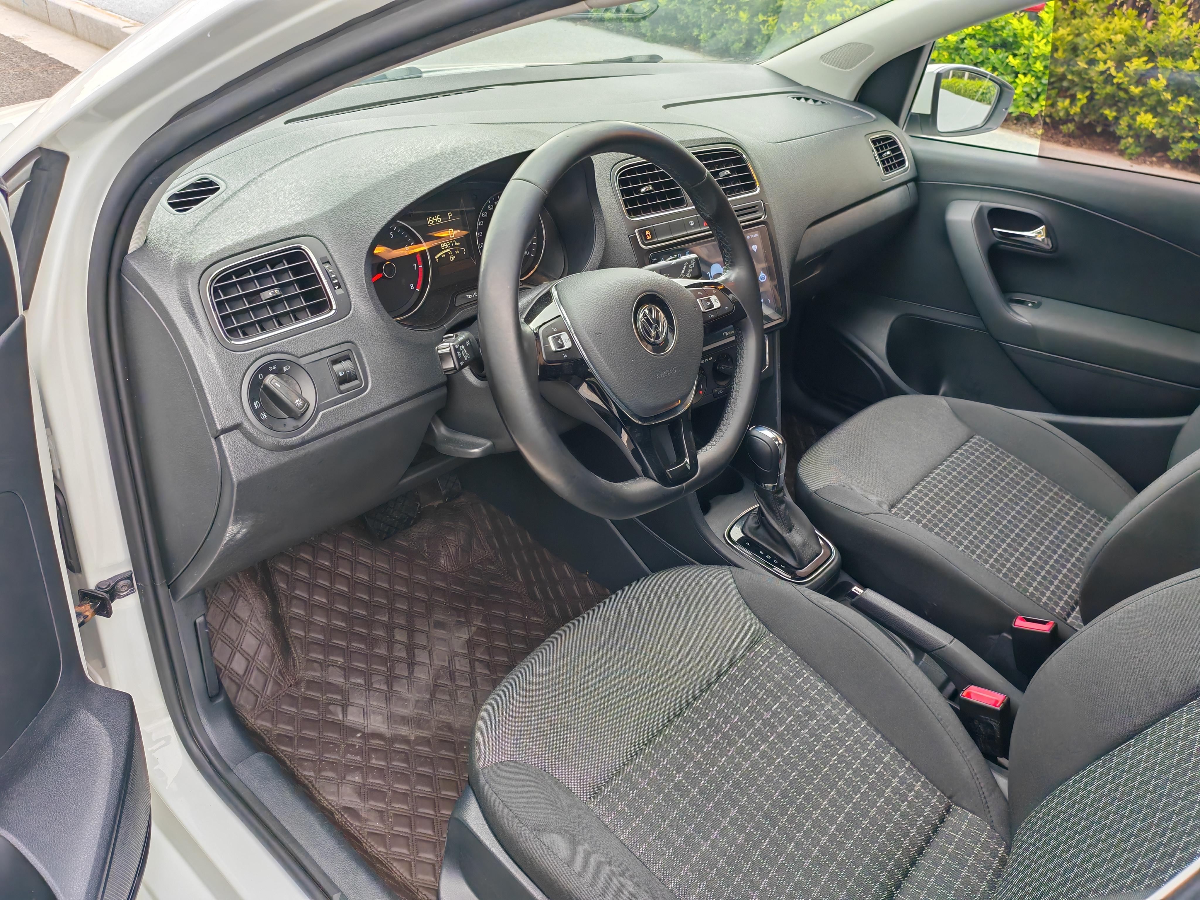 Volkswagen Polo 2018 thumb 7