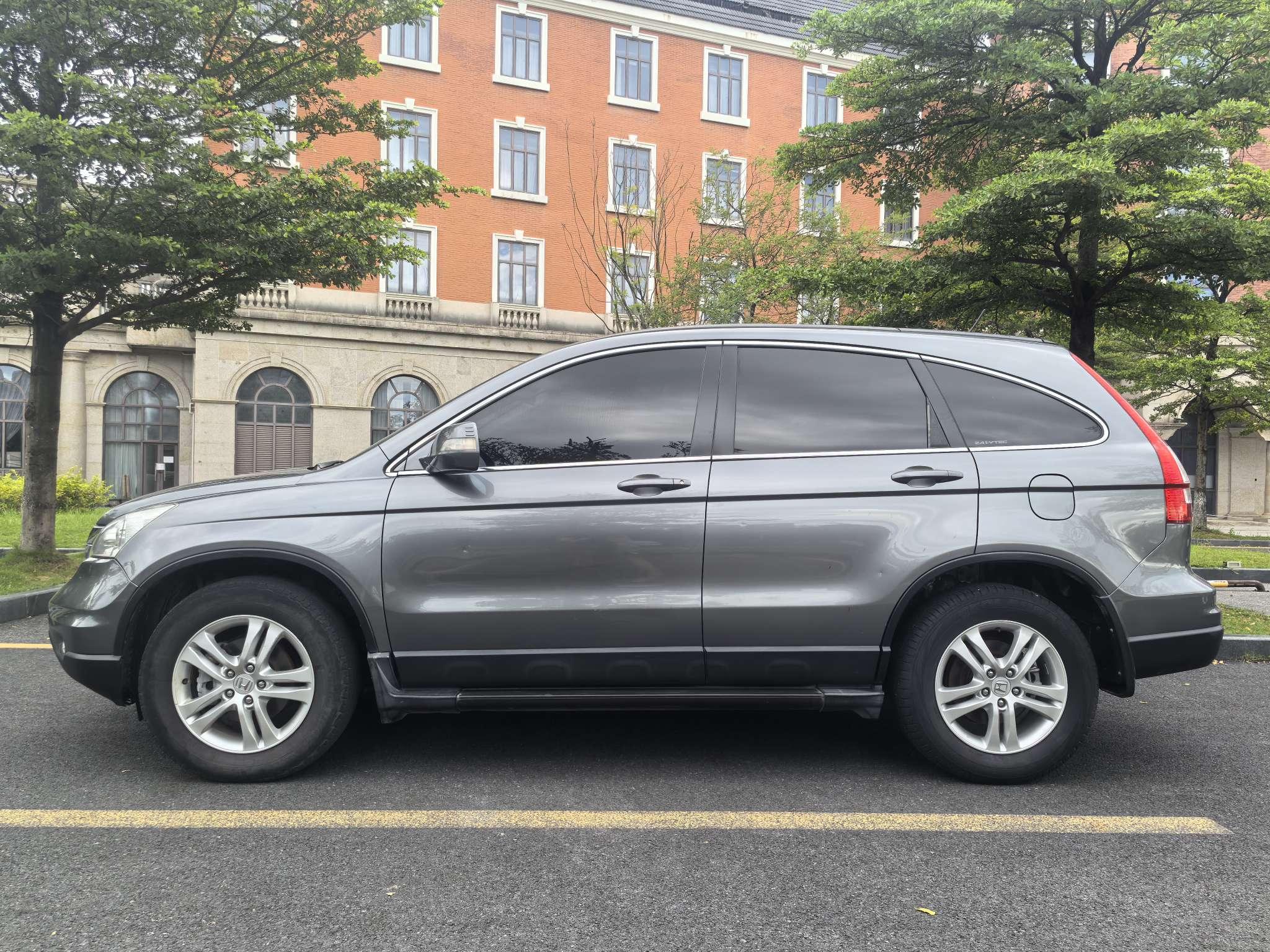 Honda CR-V 2010 thumb 2
