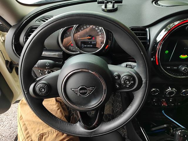 Mini Clubman 2019 thumb 5