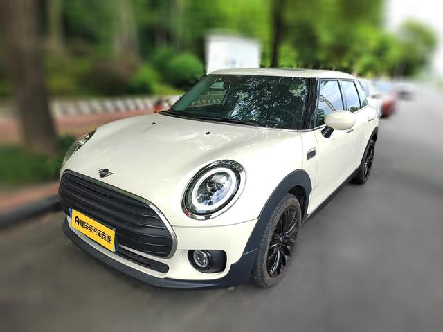 Mini Clubman 2019 thumb 11