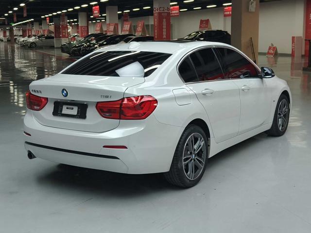 BMW 1 серии 2018 thumb 5