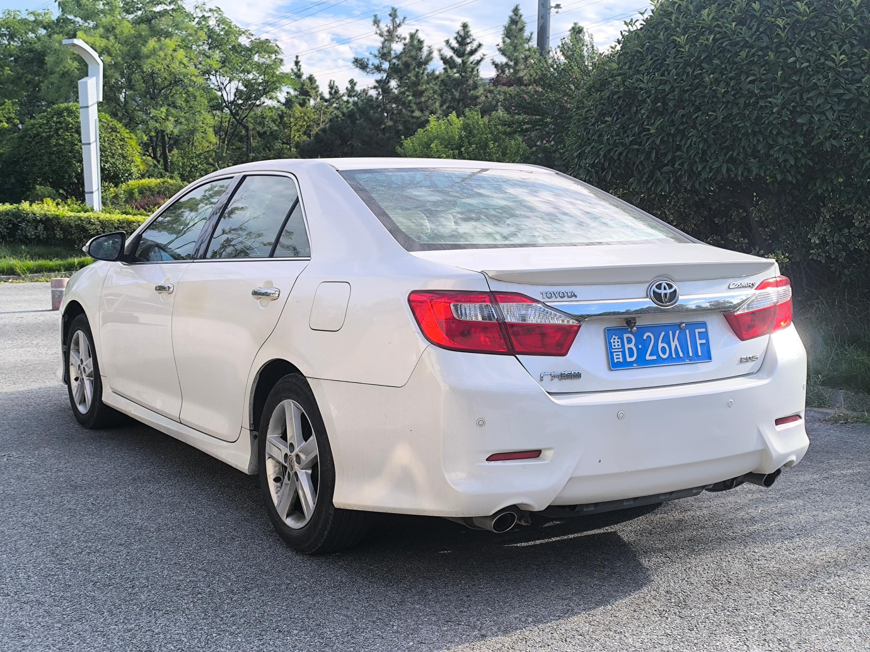 Toyota Camry 2012 thumb 2