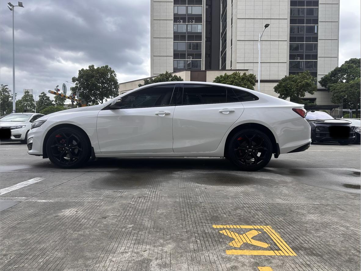 Chevrolet Malibu 2019 thumb 2