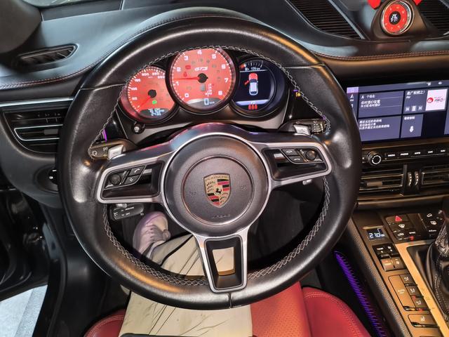 Porsche Macan 2020 thumb 5