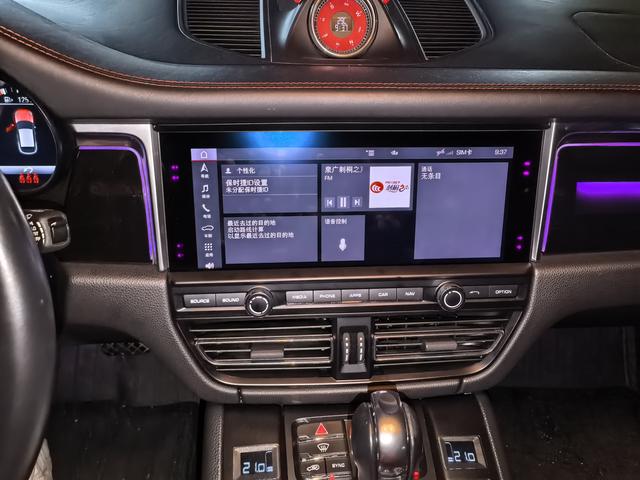 Porsche Macan 2020 thumb 6
