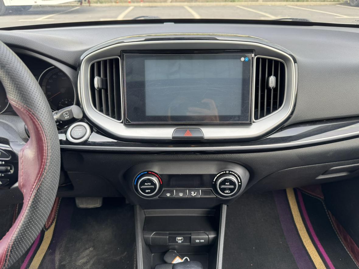 Kia Stonic 2021 thumb 9