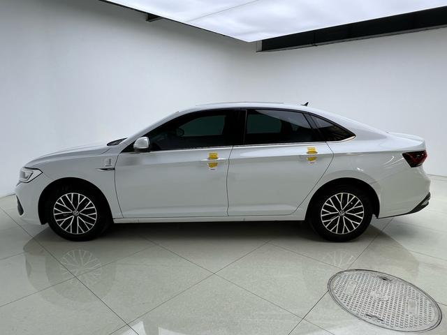 Volkswagen Sagitar 2024 thumb 2