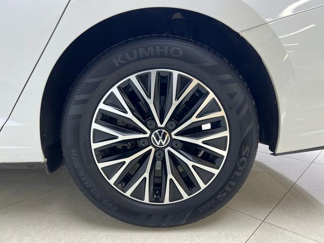 Volkswagen Sagitar 2024 thumb 7