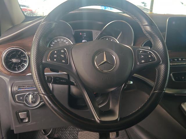 Mercedes-Benz V-Класс 2022 thumb 5