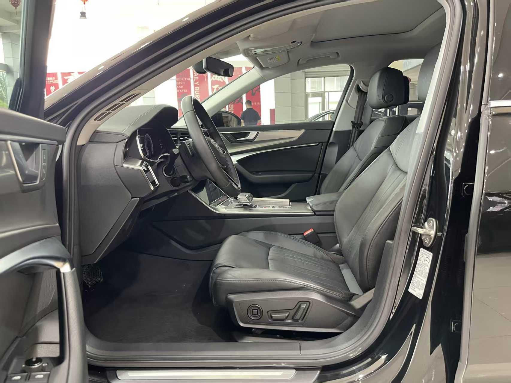 Audi A6 2020 thumb 6