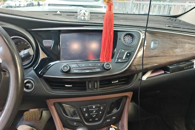 Buick Envision 2017 thumb 8