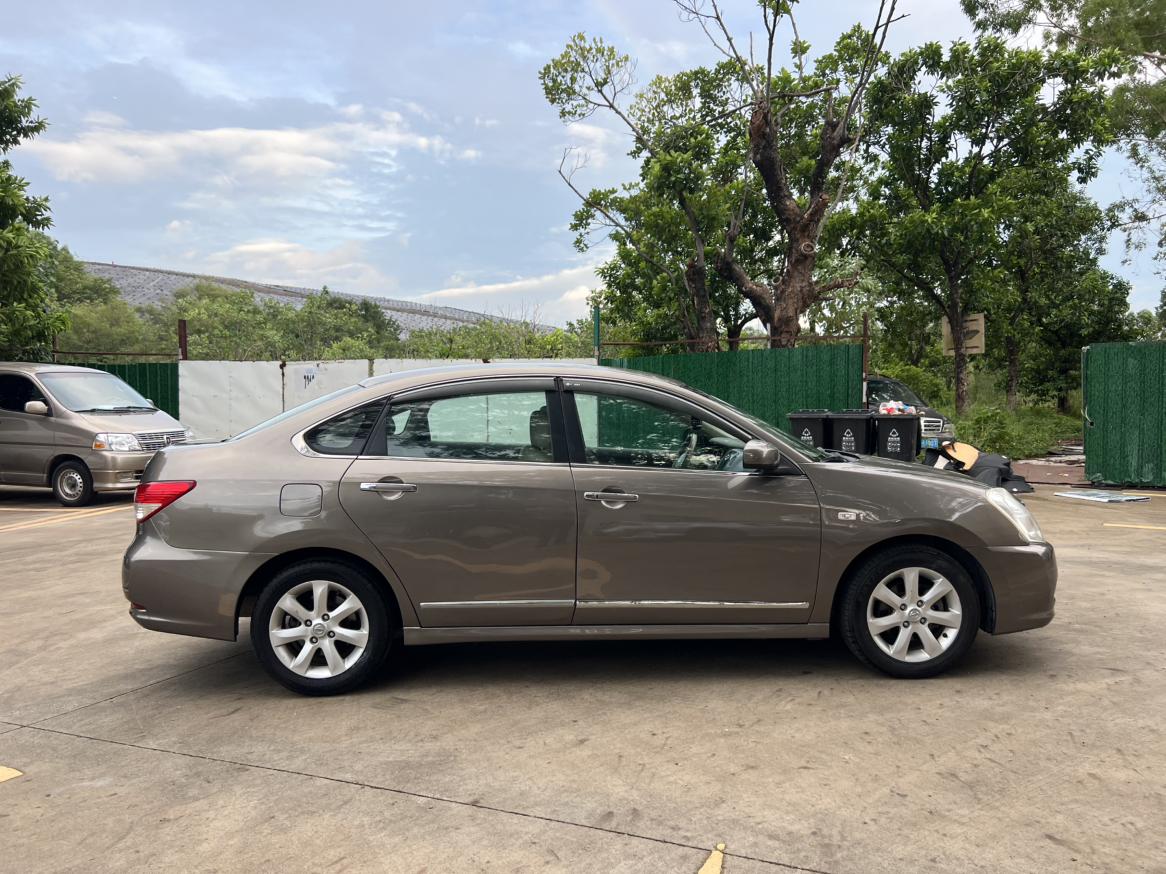 Nissan Sylphy 2009 thumb 6