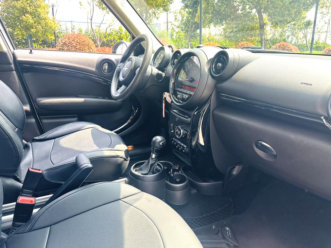 Mini Countryman 2014 thumb 8