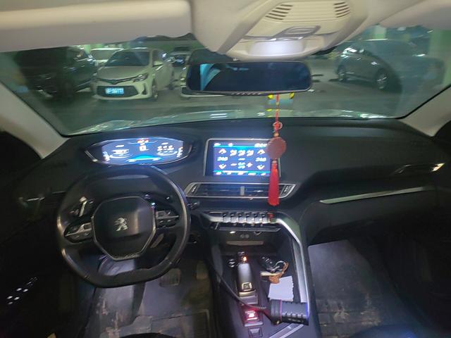 Peugeot 4008 2017 thumb 3