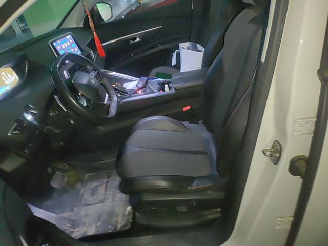 Peugeot 4008 2017 thumb 8