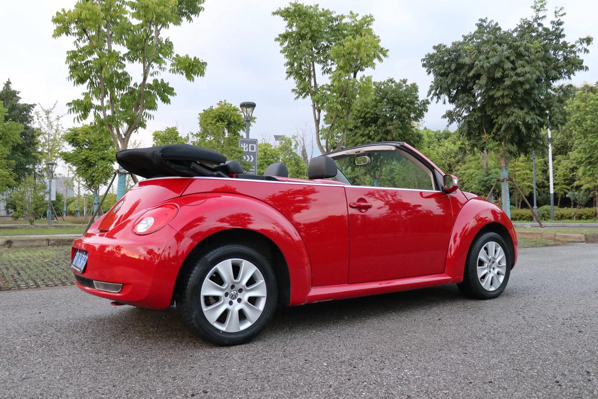 Volkswagen Beetle 2009 thumb 11