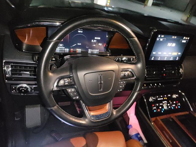 Lincoln Nautilus 2020 thumb 5