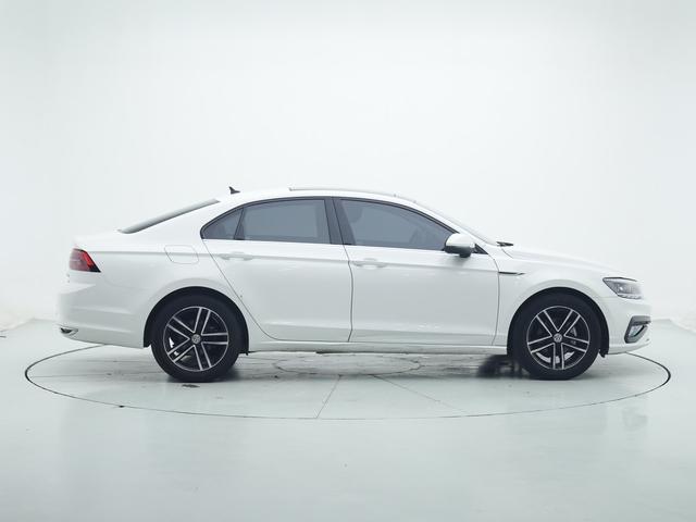 Volkswagen Lamando 2019 thumb 6