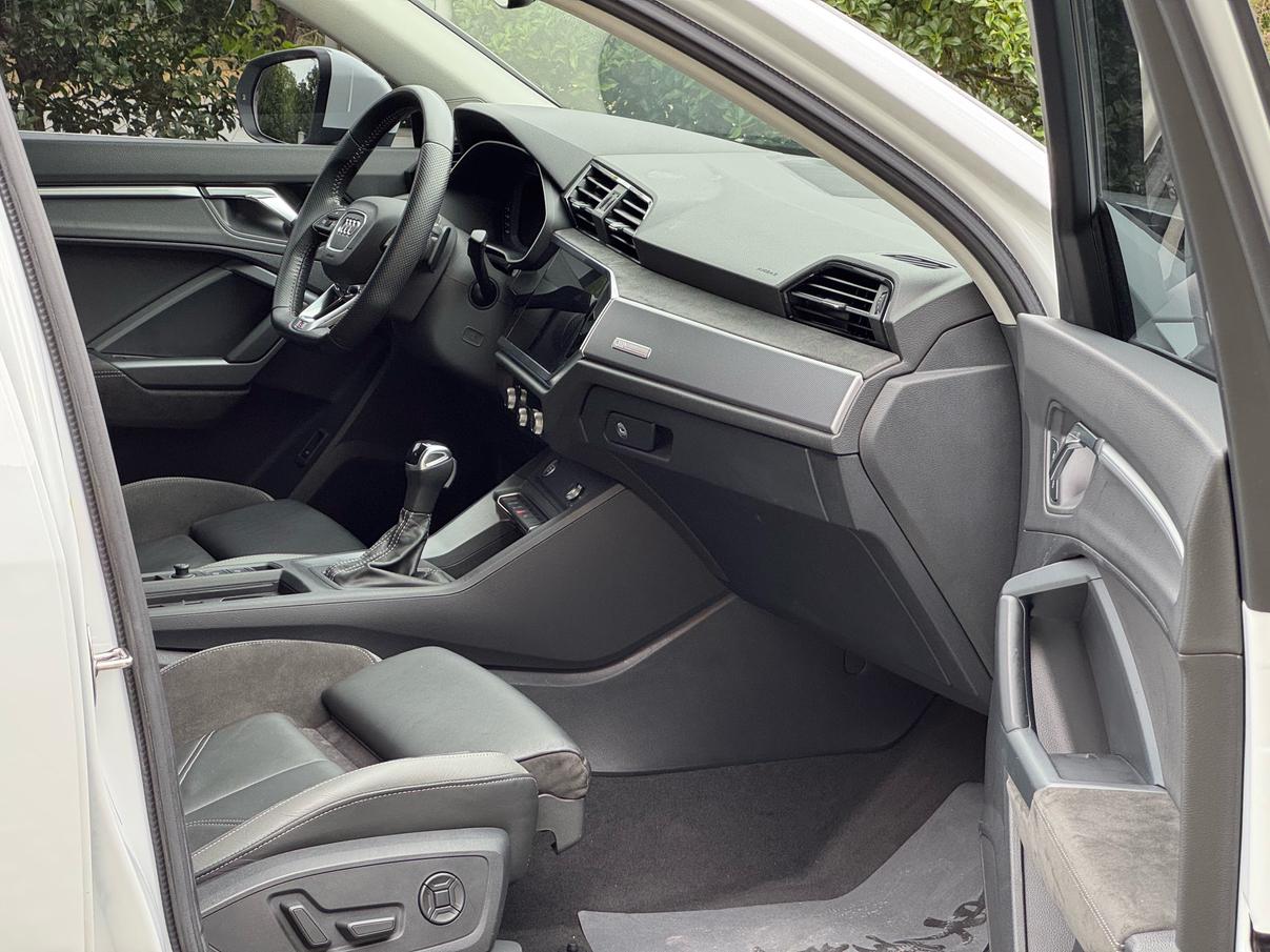 Audi Q3 Sportback 2020 thumb 7