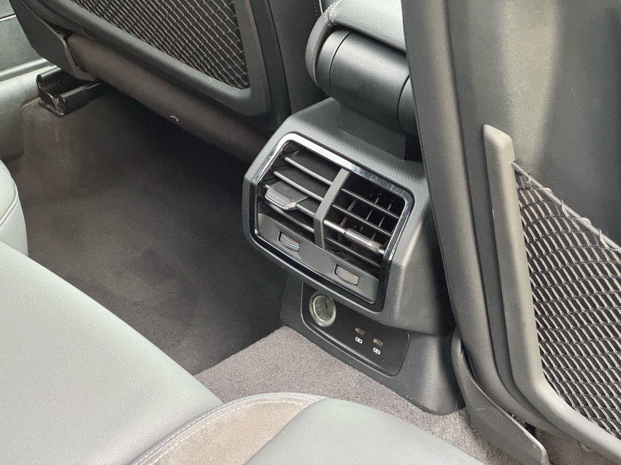 Audi Q3 Sportback 2020 thumb 10