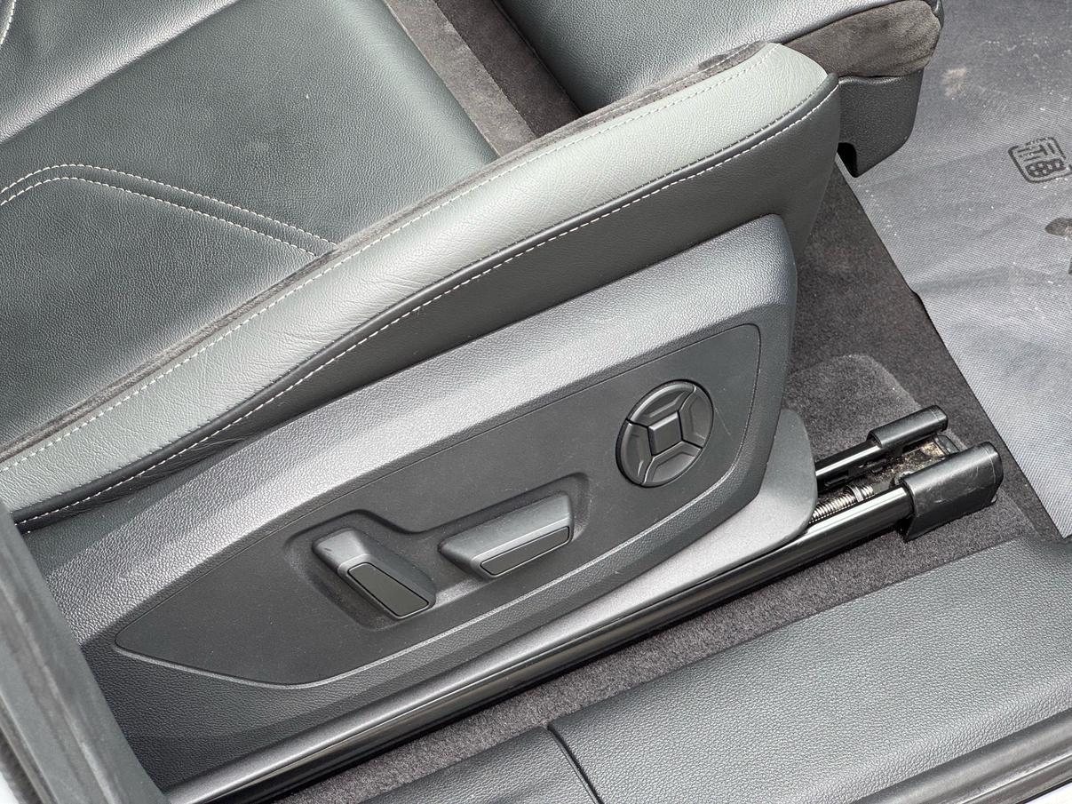 Audi Q3 Sportback 2020 thumb 11