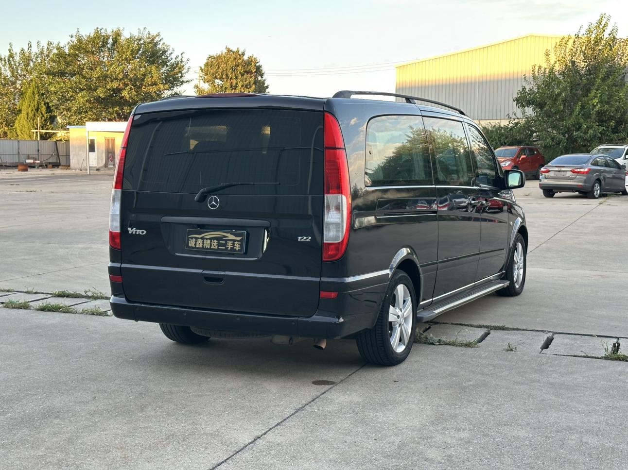Mercedes-Benz Wei Ting 2013 thumb 4