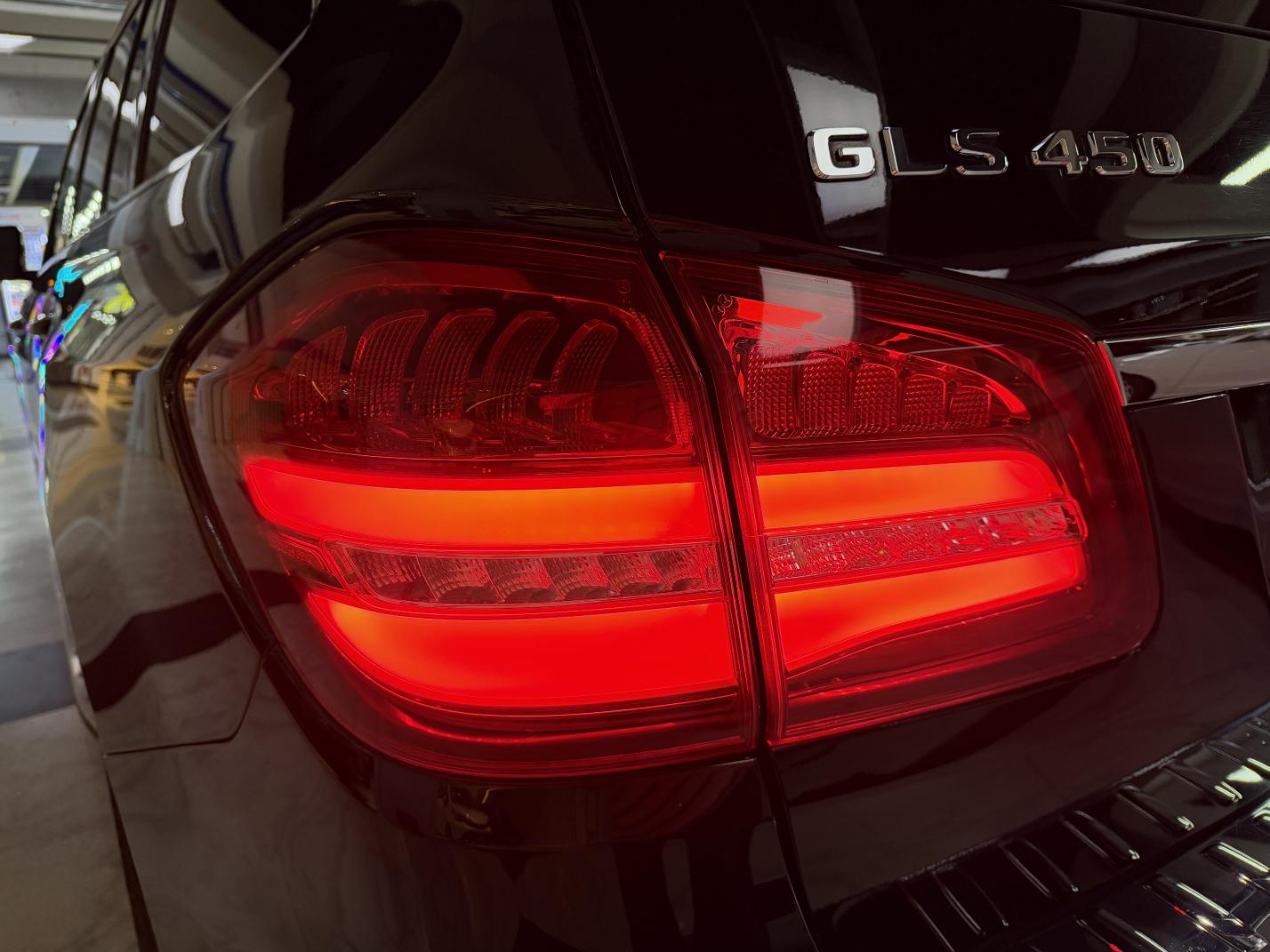 Mercedes-Benz GLS 2019 thumb 9