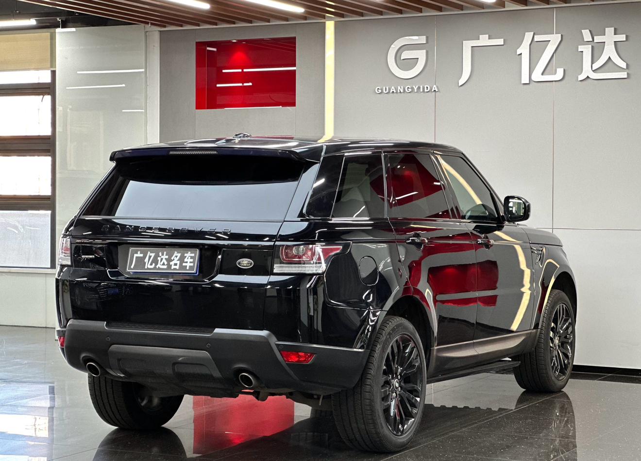 Land Rover Range Rover Sport 2016 thumb 4