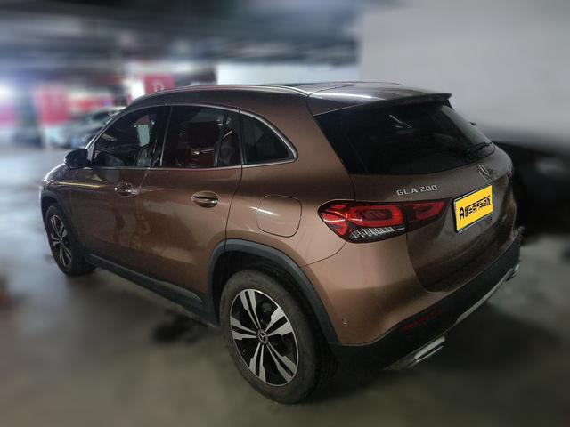 Mercedes-Benz GLA 2020 thumb 2