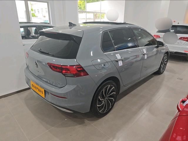 Volkswagen Golf Sportsvan 2021 thumb 2