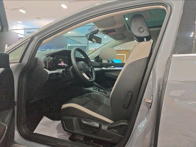 Volkswagen Golf Sportsvan 2021 thumb 8