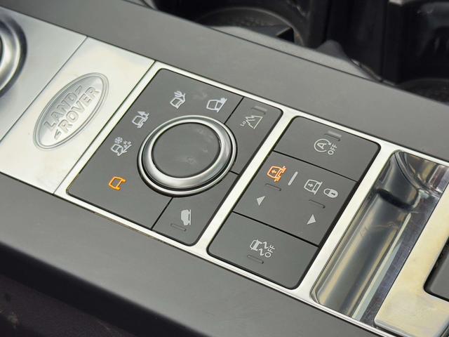 Land Rover Discovery 2019 thumb 6