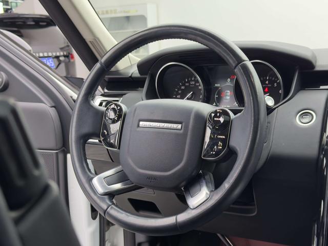 Land Rover Discovery 2019 thumb 10