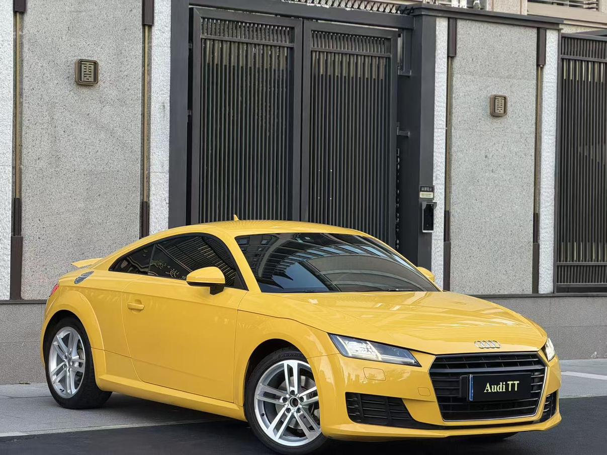Audi TT 2015 thumb 11