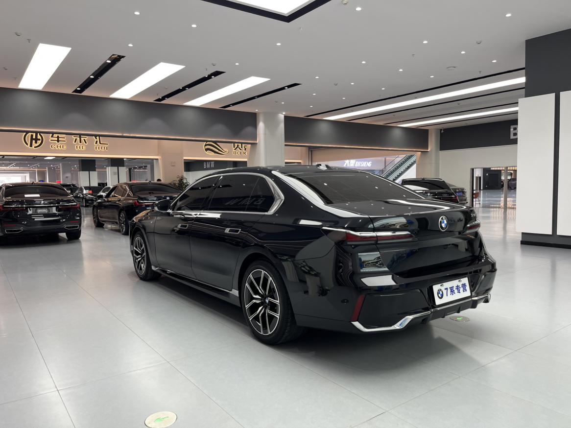 BMW 7 серии 2023 thumb 2