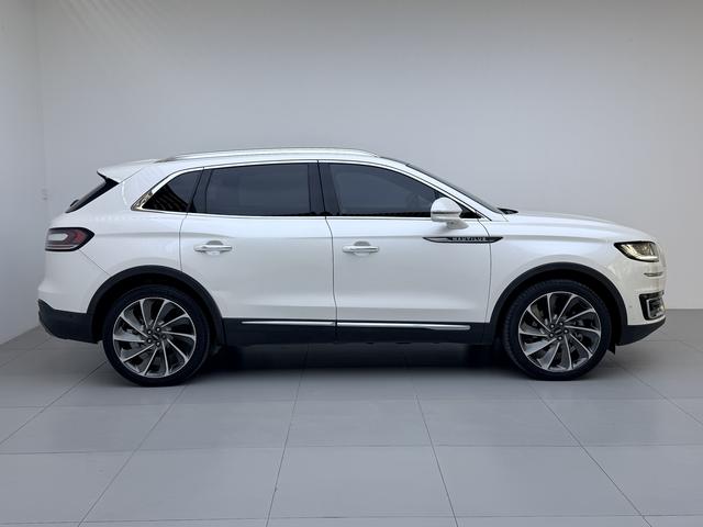 Lincoln Navigator 2019 thumb 6