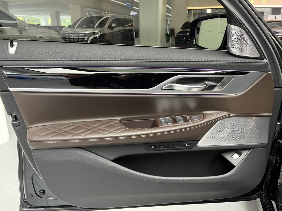 BMW 7 серии 2022 thumb 7