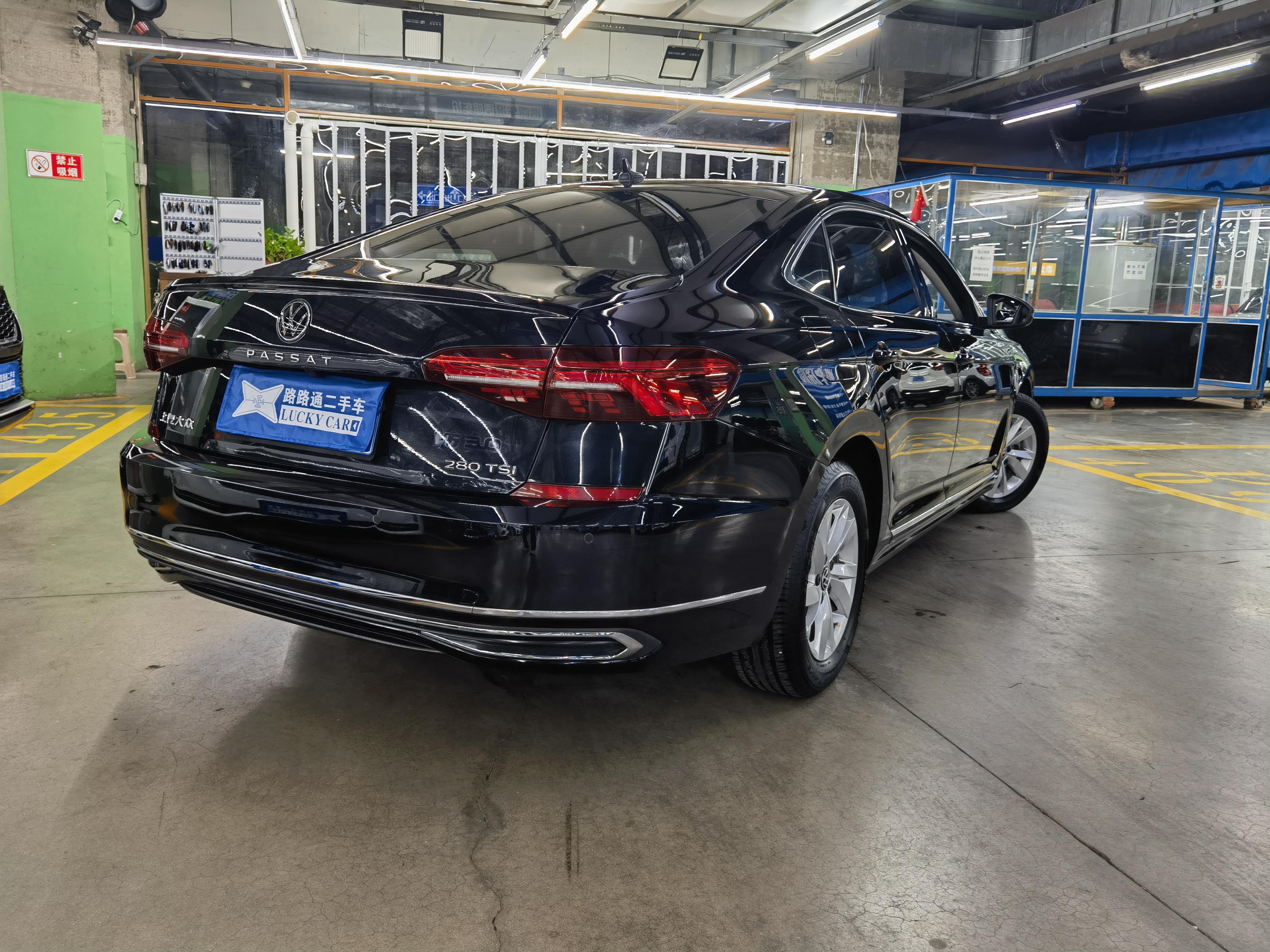 Volkswagen Passat (North America and China) 2021 thumb 4