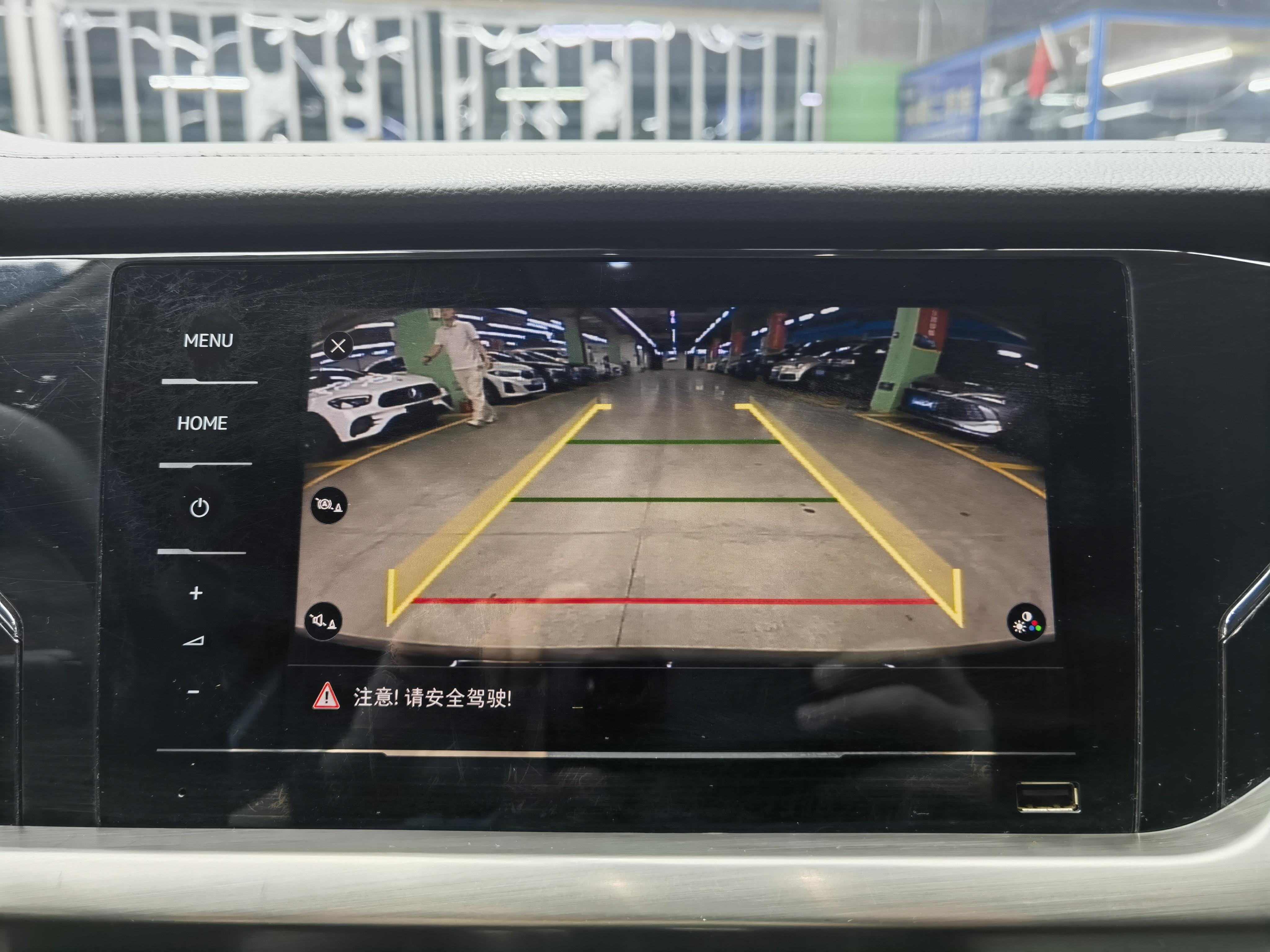 Volkswagen Passat (North America and China) 2021 thumb 6