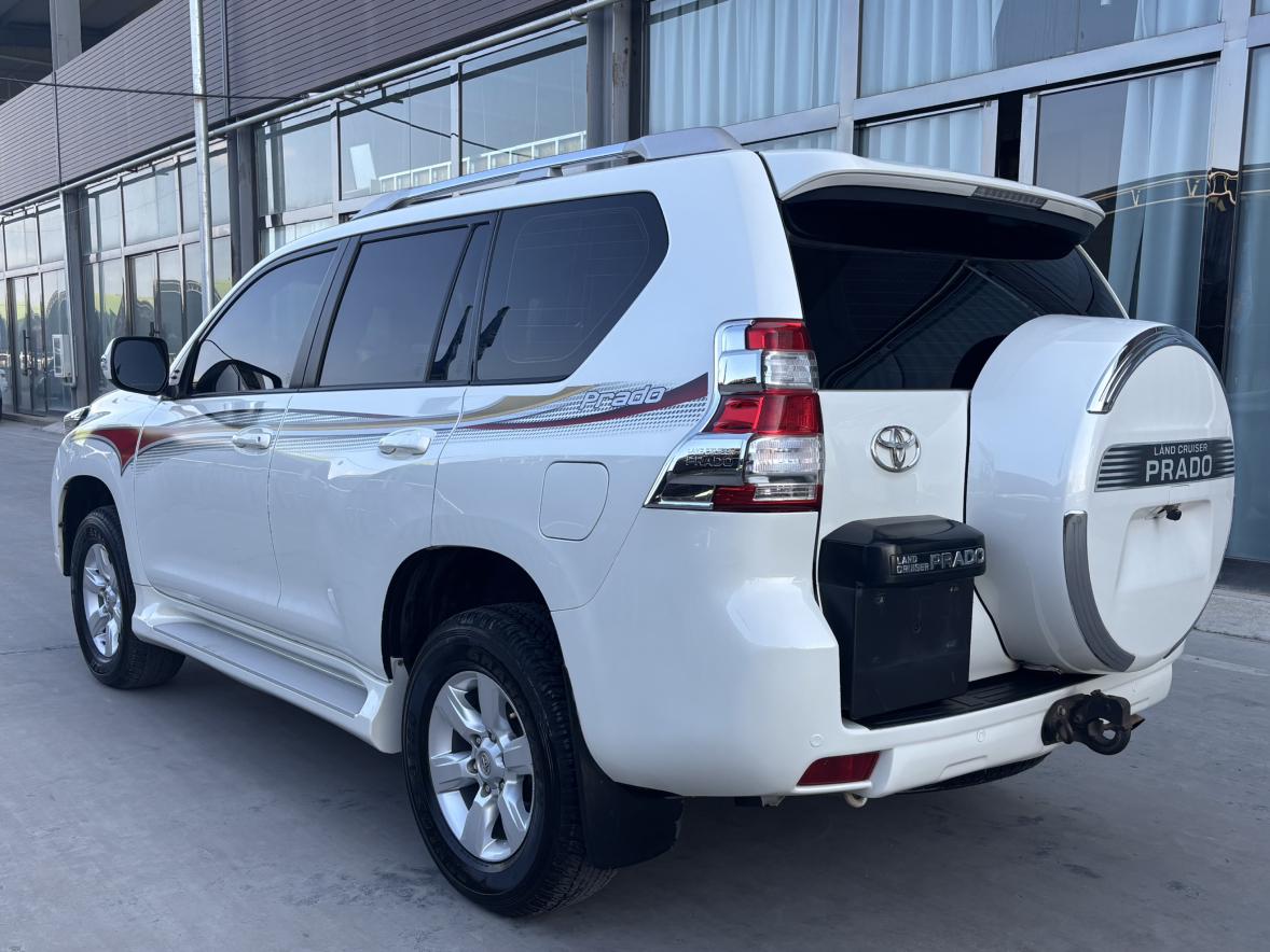 Toyota Land Cruiser Prado 2015 thumb 12