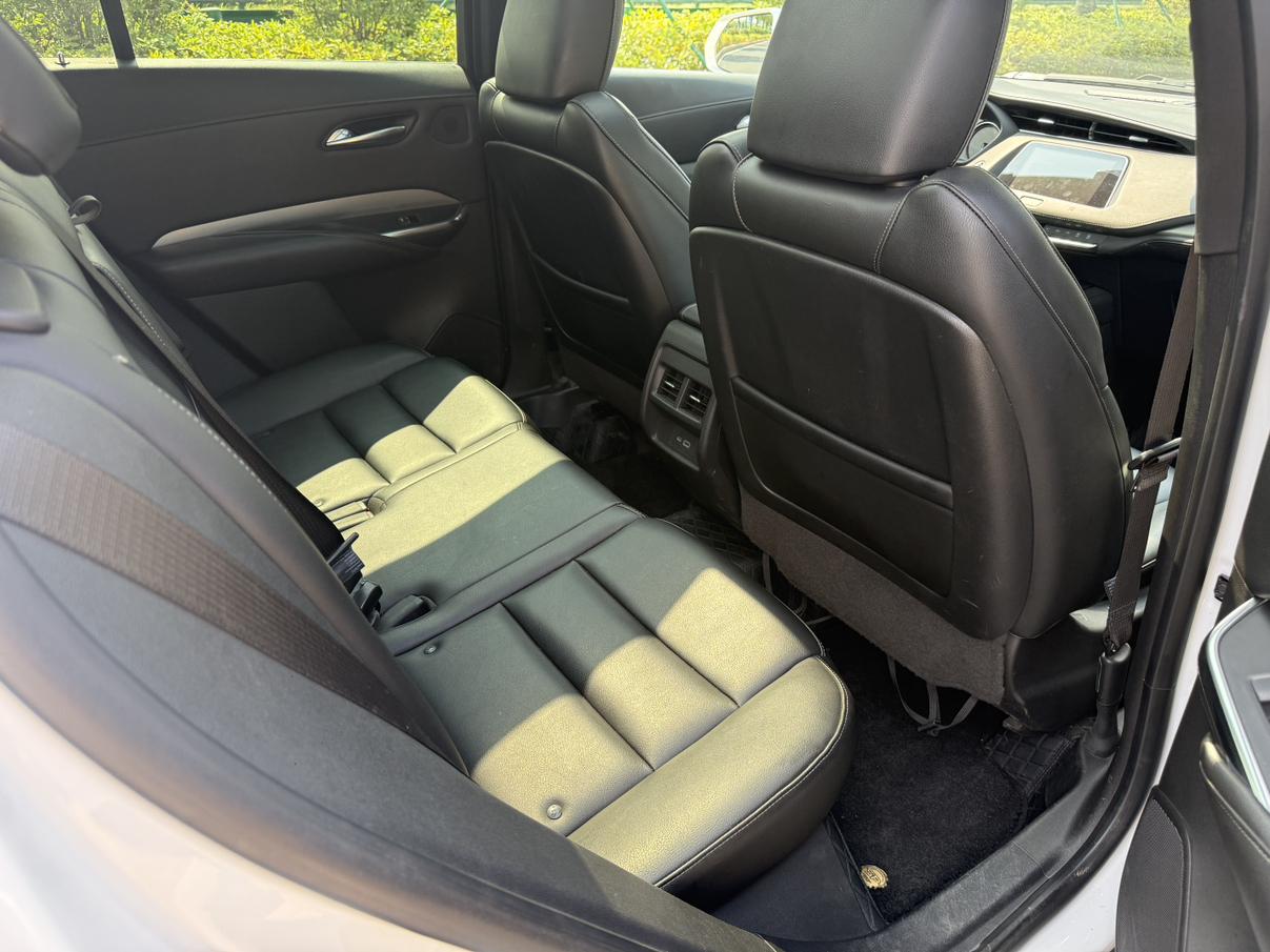 Cadillac XT4 2021 thumb 5