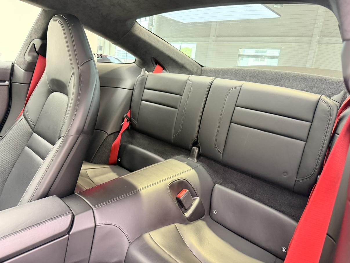 Porsche 911 2022 thumb 9