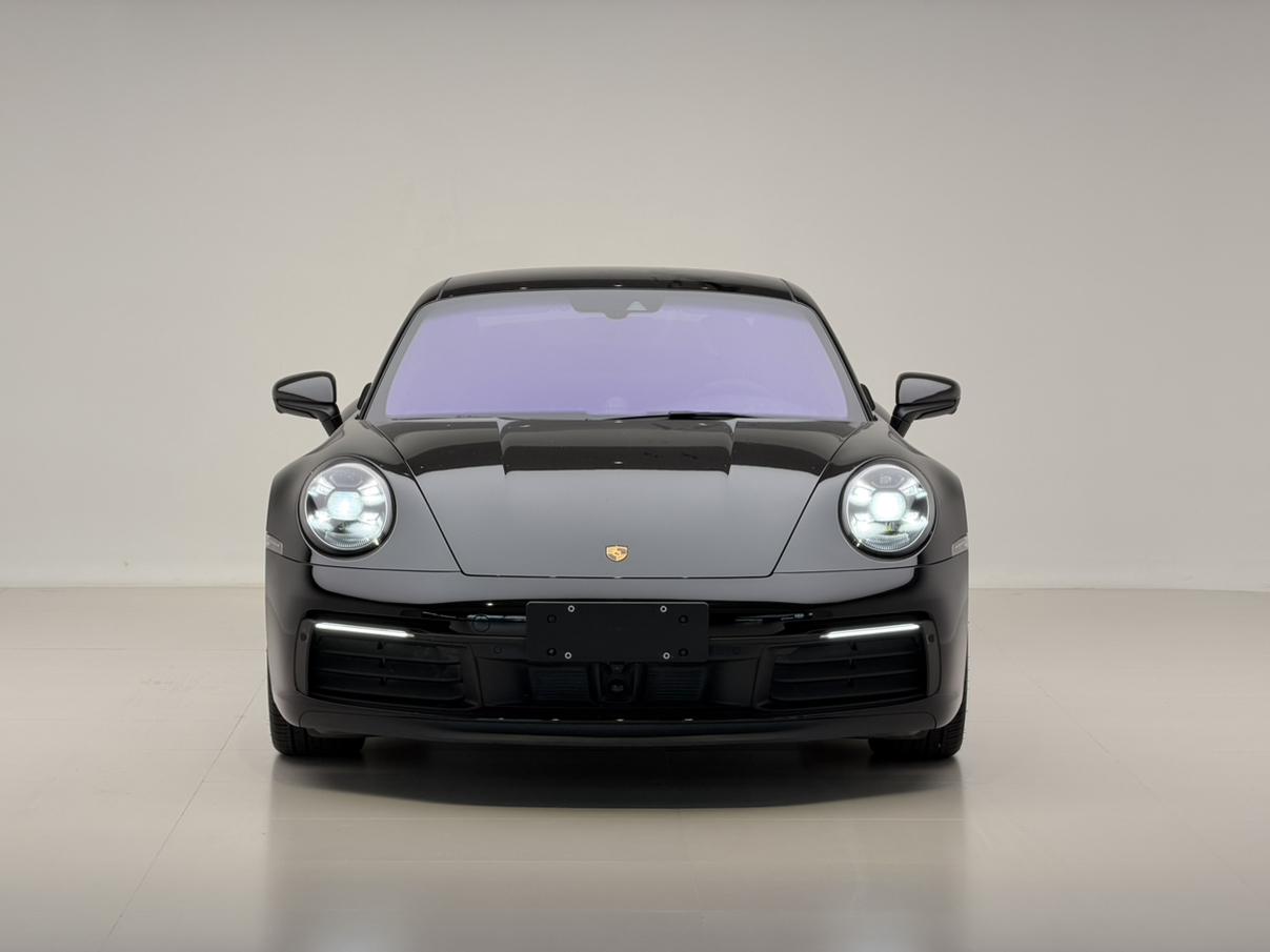 Porsche 911 2022 thumb 11