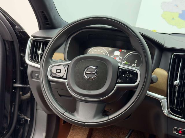 Volvo S90 2019 thumb 12