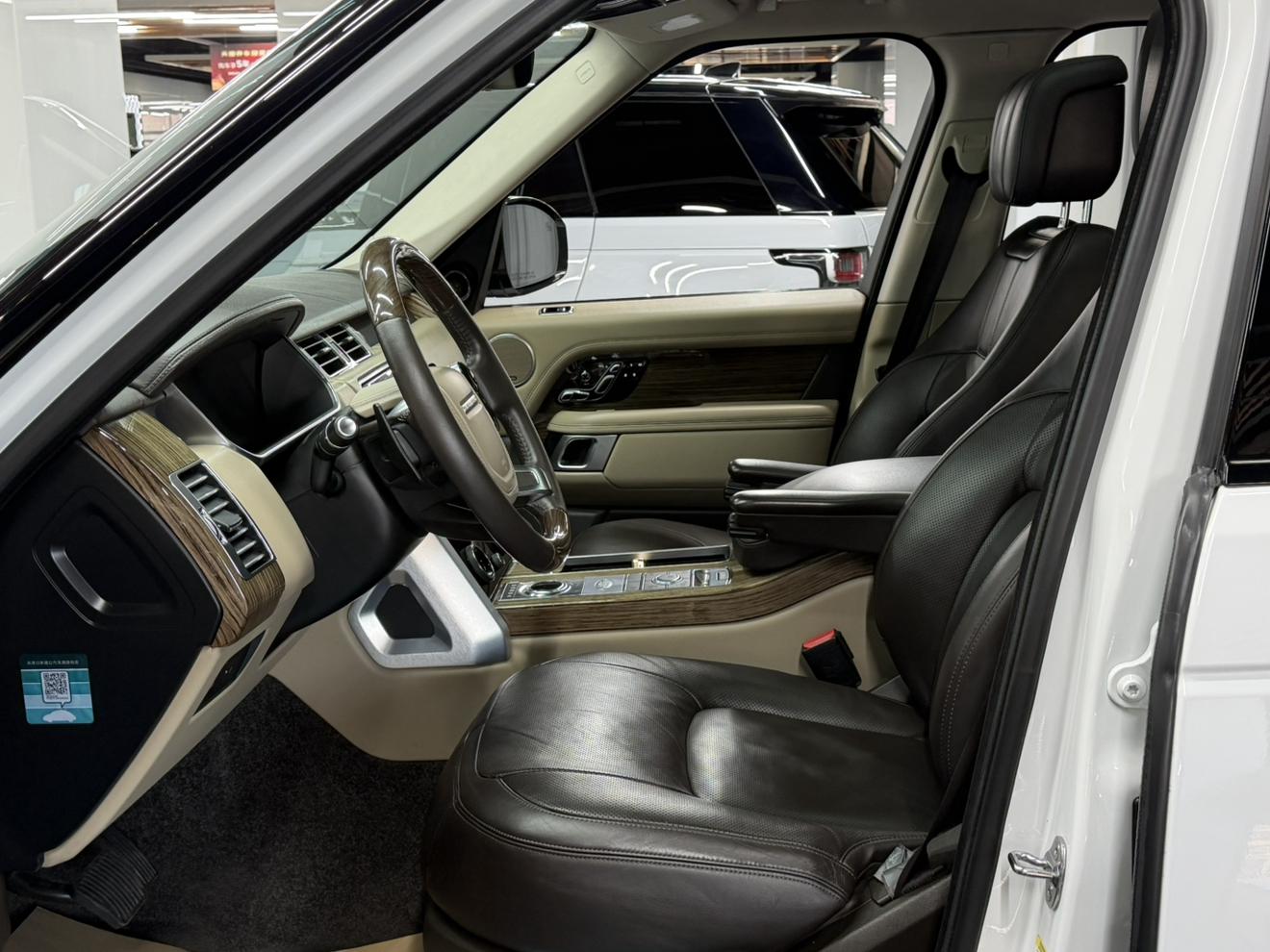 Land Rover Range Rover 2019 thumb 11