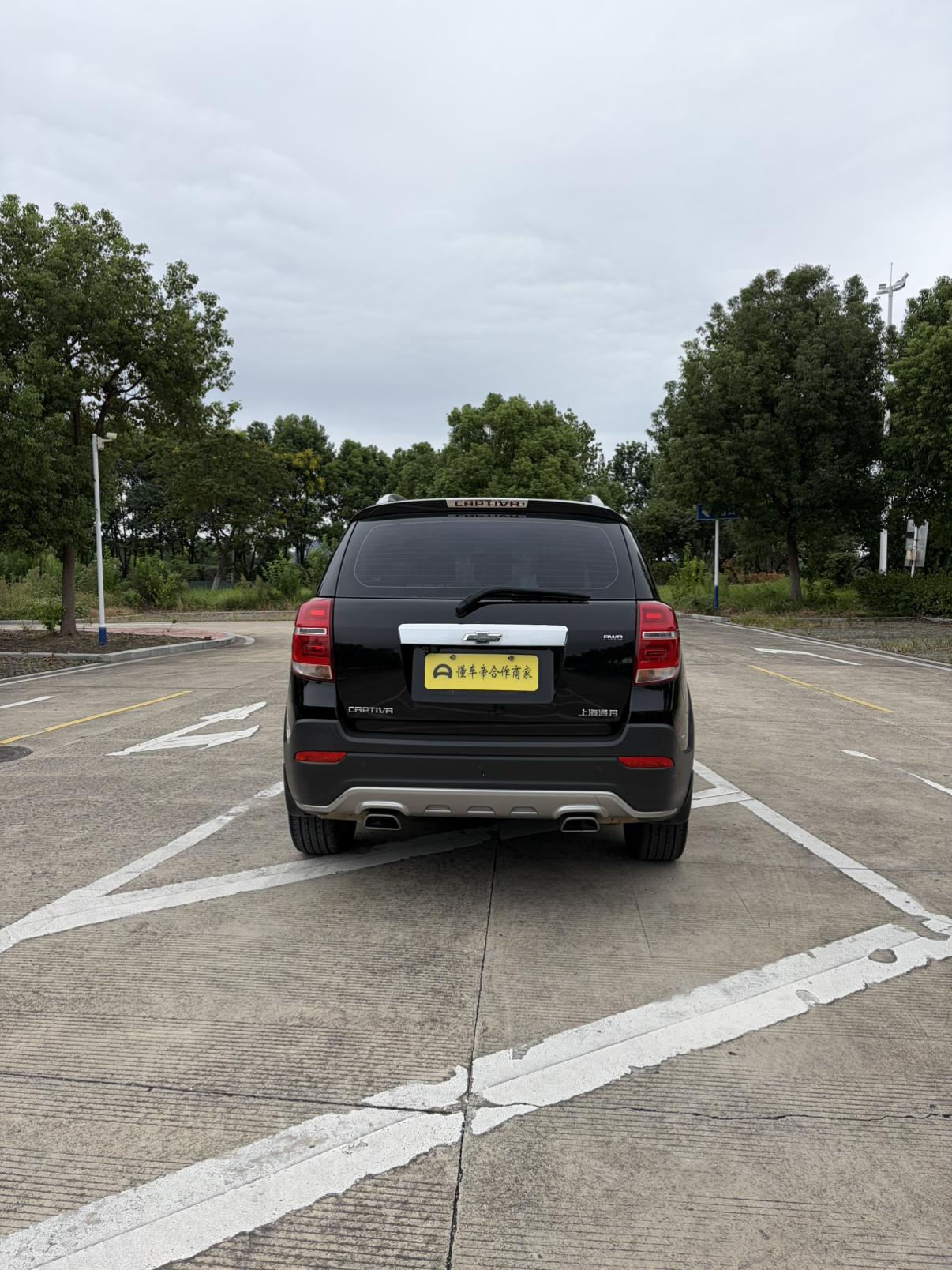 Chevrolet Captiva 2015 thumb 3