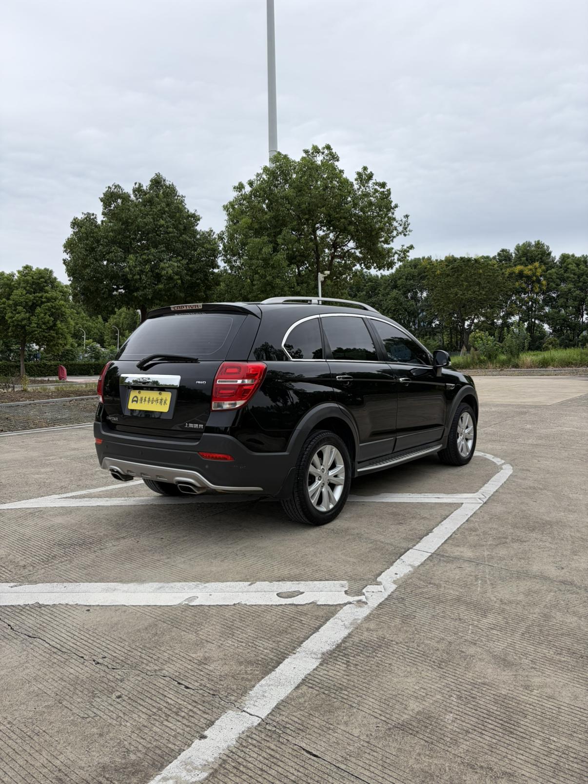 Chevrolet Captiva 2015 thumb 4