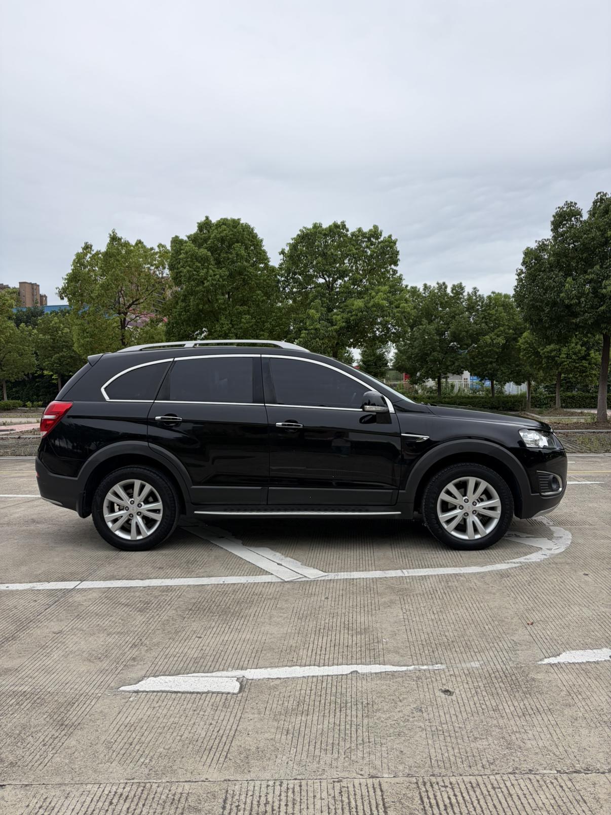 Chevrolet Captiva 2015 thumb 5